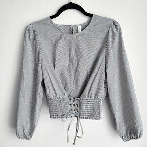 NWOT Xhilaration Long Sleeve Gray White Silver Striped Lace Up Tie Crop Top